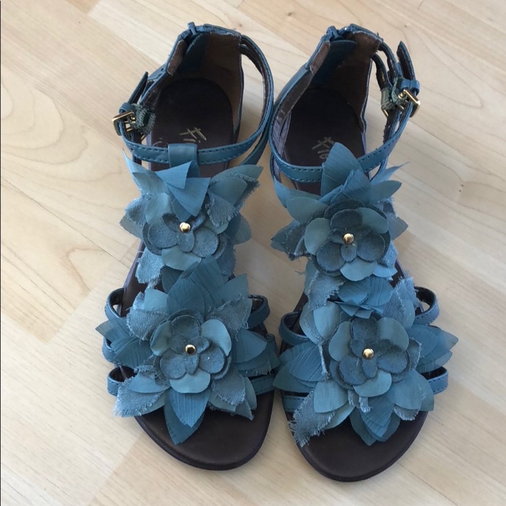 beautiful flower shoes size 7 - Picture 2 of 6